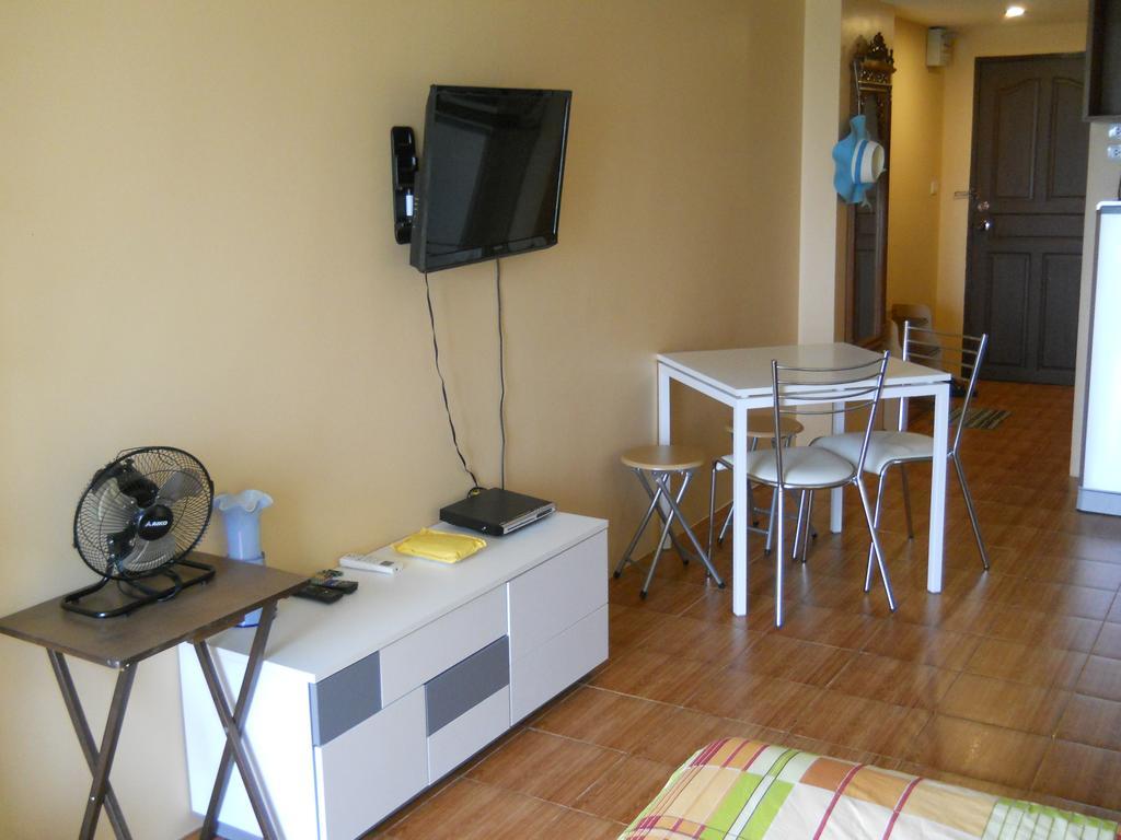 Jomtien Beach Condominium S2 Eksteriør bilde