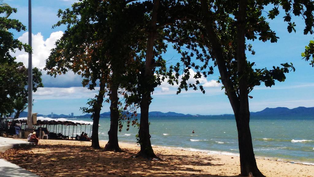 Jomtien Beach Condominium S2 Eksteriør bilde