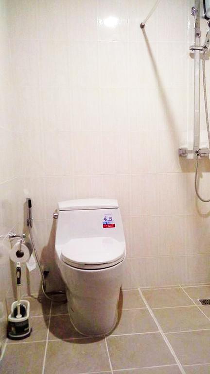 Jomtien Beach Condominium S2 Eksteriør bilde